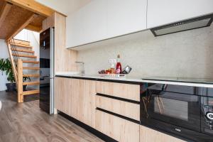 A kitchen or kitchenette at Casa Adayeim 2