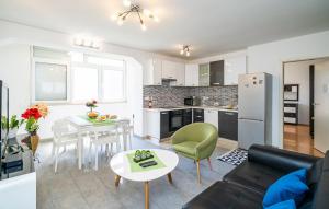 Fotografie z fotogalerie ubytování Two-Bedroom Apartment VICTORY v Dubrovníku