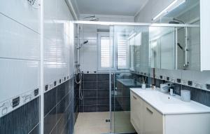 Fotografie z fotogalerie ubytování Two-Bedroom Apartment VICTORY v Dubrovníku