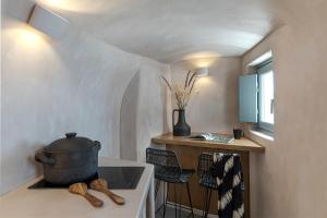 Foto Oias asuva majutusasutuse The Exotic Cave Suite galeriist