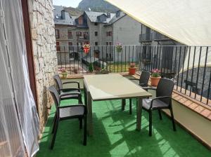 Balkón nebo terasa v ubytování Vivienda Benasque Ibonet