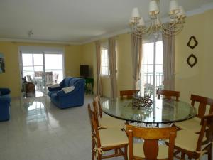 Χώρος καθιστικού στο Torrox Costa beachfront apartment