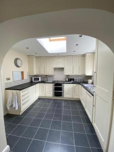 Gallery image of Isle of Anglesey Spacious Home in Llanfairpwllgwyngyll