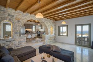 Gallery image of Hercules house pyrgaki paros in Drios