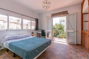 Posteľ alebo postele v izbe v ubytovaní Apartamento CAPRI en Nerja
