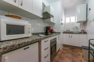 Kuchyňa alebo kuchynka v ubytovaní Apartamento CAPRI en Nerja