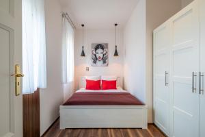 Two bedroom home in Jewish quarter 1074 Budapest, 27 Dob utca kép - 2