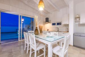 A kitchen or kitchenette at Valentinus