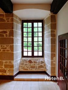 Fotografia z galérie ubytovania Le château du Fraysseix à Roziers-Saint-Georges v destinácii Roziers-Saint-Georges