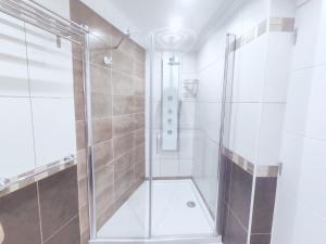 Koupelna v ubytování Bonito Apartamento en Parque Santiago 2