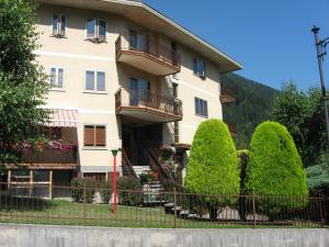 The building in which Az apartmant is located