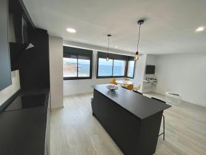 Kuchyňa alebo kuchynka v ubytovaní Apartamento en Ametlla de Mar SEA VIEW HAUS FREE WIFI