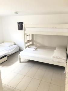 Posteľ alebo postele v izbe v ubytovaní Villa Antonio