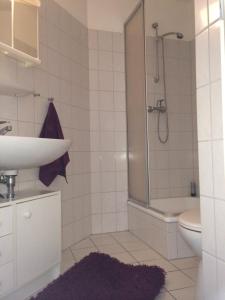 Koupelna v ubytování Mini-Ferien-Suite Hildesheim