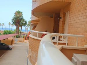 Balkón nebo terasa v ubytování AyF 1ª LINEA DE PLAYA ISLA PARK 1