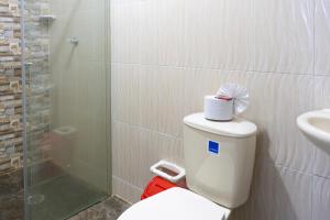 Hotel Orquídea Real的一间浴室