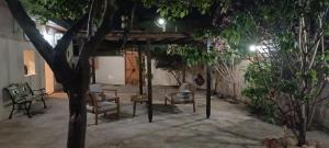 Patio o area all'aperto di Lemon Tree Courtyard