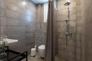 Koupelna v ubytování Kochyli Garden Studios
