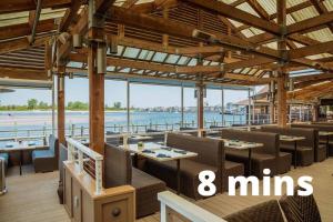 Gallery image of Brand New Fully Renovated Waterfront Property with Outdoor Bar & Firepit in Point Pleasant Beach