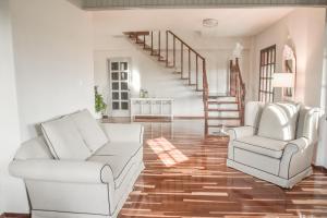 Posedenie v ubytovaní ALEXANDRE MAISON Beachfront Gialova Vacation Home