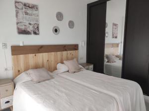 Postel nebo postele na pokoji v ubytování Apartment in Ayamonte with River Views