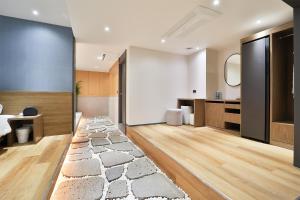 Gallery image of Custom Hotel in Ulsan