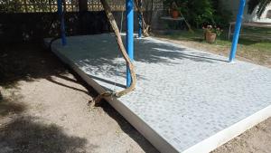 Zdjęcie z galerii obiektu House with exclusive pool and garden 7 min walk from the beach and the center w mieście El Campello