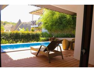 Bazén v ubytování Safari Hotel and Villas powered by Cocotel nebo v jeho okolí