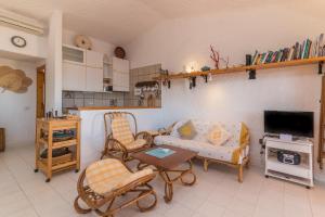 A television and/or entertainment centre at Domus Mea