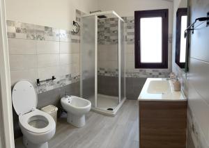 A bathroom at IL TRAMONTO