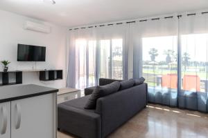 Posedenie v ubytovaní Gran Villa Roquetas Beach & Golf Playa Serena