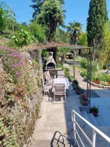 Κήπος έξω από το Beach Apartments Lovran