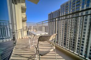 Balkón nebo terasa v ubytování Graceful 1BR at Park Heights Dubai Hills MBR City by Deluxe Holiday Homes
