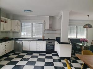 Zdjęcie z galerii obiektu CASA GORIS w mieście Villanueva de Arosa +37 zdjęć