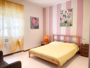 A bed or beds in a room at Ondamare