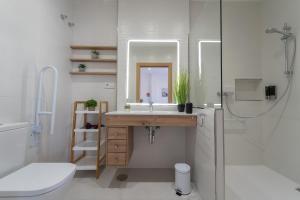 Koupelna v ubytování Apartamentos turísticos De La Abuela Carmen + 15 fotografií