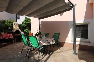 Fotografie z fotogalerie ubytování Apartment in Klimno - Insel Krk 12467 v destinaci Klimno
