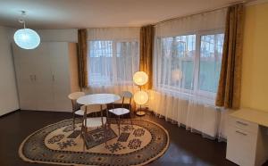 Posezení v ubytování Lexington Apartments + 81 fotografií