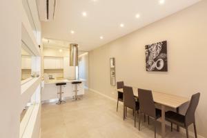 Köök või kööginurk majutusasutuses Brand new 1BR in central MALTA-Hosted by Sweetstay