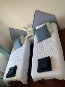 Postel nebo postele na pokoji v ubytování Gîte Saint Expedit - Entre Zoo de Beauval et Chenonceaux