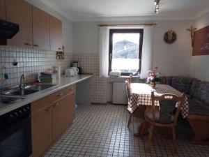 Kuchyň nebo kuchyňský kout v ubytování Ferienwohnung Stocker