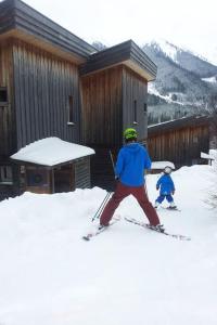 Obiekt Chalet Chocolat zimą