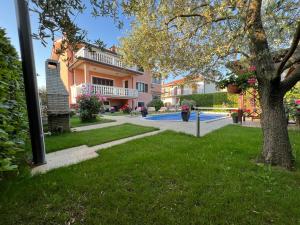Fotografia z galérie ubytovania Holiday Home Korenic v destinácii Umag