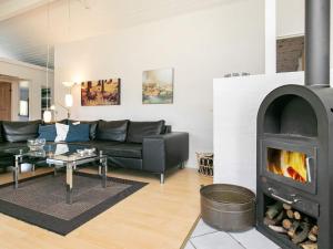 Posezení v ubytování Luxury Retreat in Vejers - By Traum Ferienwohnungen