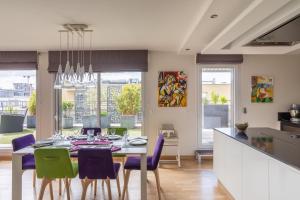 Część wypoczynkowa w obiekcie ILLANKA - Appartement 3 chambres avec parking et terrasse proche gare
