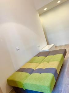 A bed or beds in a room at Vivi Residence 2