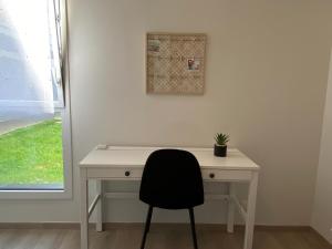 Zdjęcie z galerii obiektu Appartement familial tout confort - 3 chambres, grande terrasse privative - Vert Buisson - Bruz w mieście Bruz