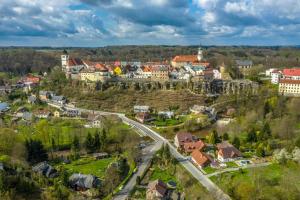Pohľad z vtáčej perspektívy na ubytovanie Penzion Na Hradčanech