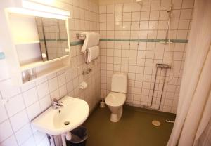 Ванна кімната в Nyhyttans Kurort