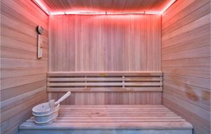 Fotografie z fotogalerie ubytování Gorgeous Home In Vrtlinovec With Sauna v destinaci Vrtlinovec